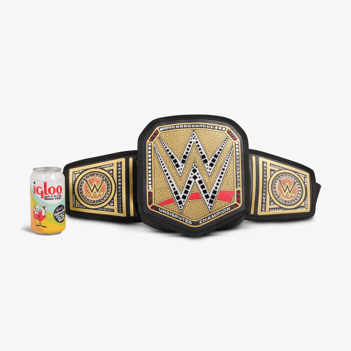 undisputed-wwe-championship-fanny-pack-b2 00027856-P.jpg